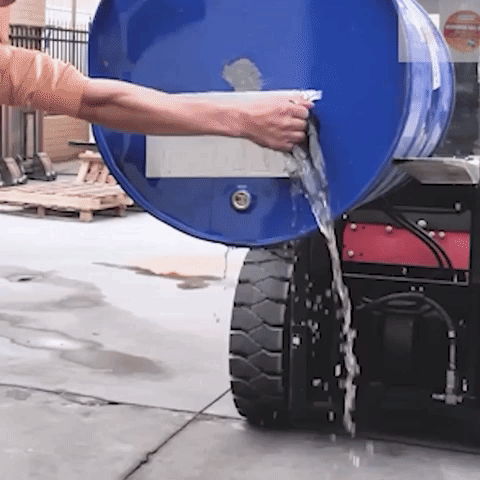 Dán kín tại điểm cần xử lý - ảnh 1